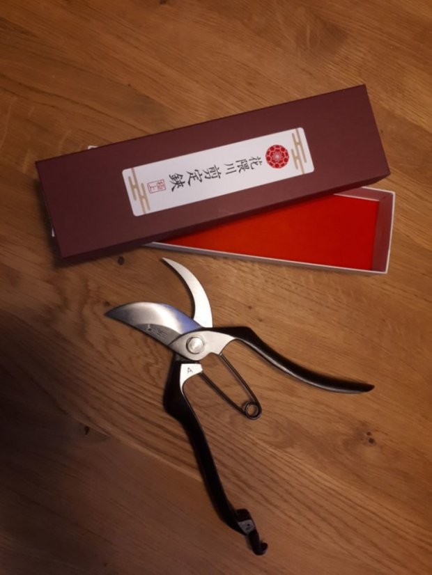 Hanakuma zahradní nůžky typ A/200