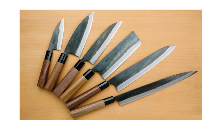 Kuchyňský nůž Motokane Santoku Kurouchi 170