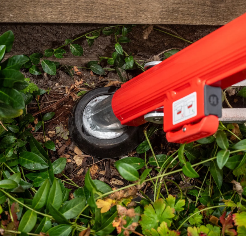 Henchman teleskopická plošina do terénu ATTP 3